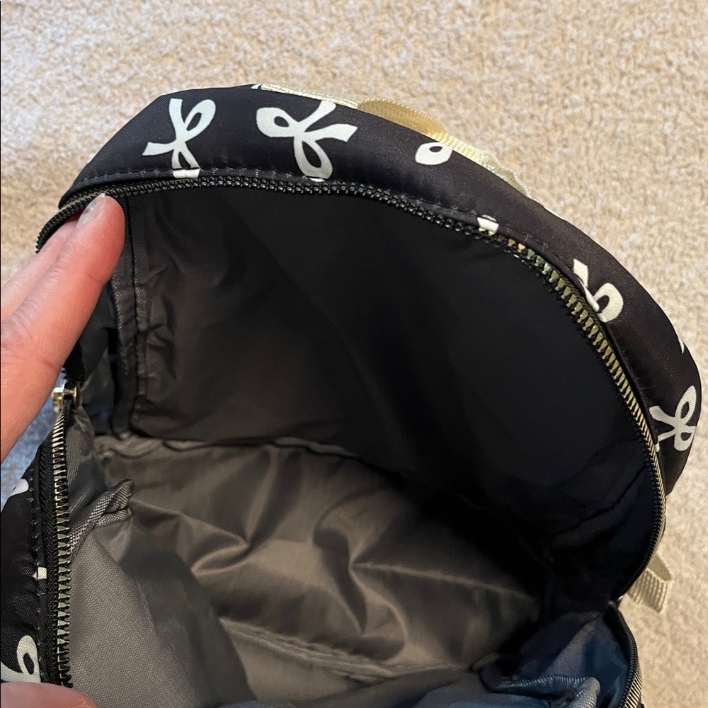 Black Bow Pattern Mini Backpack - Picture 3 of 4